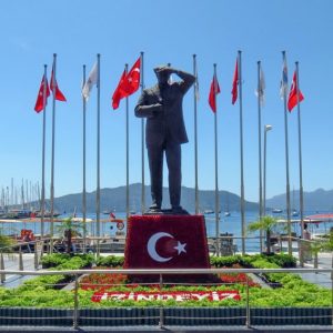 Ataturk Statue Marmaris Ataturk Statue Marmaris