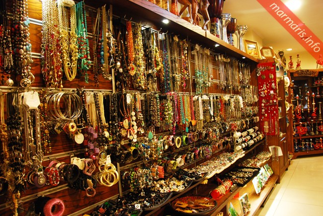 Shopping in Marmaris: Best markets for treasure hunting