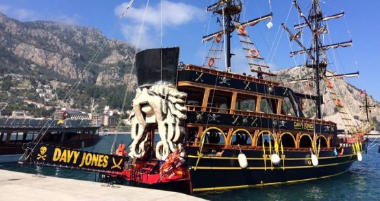 Marmaris Pirate Boat